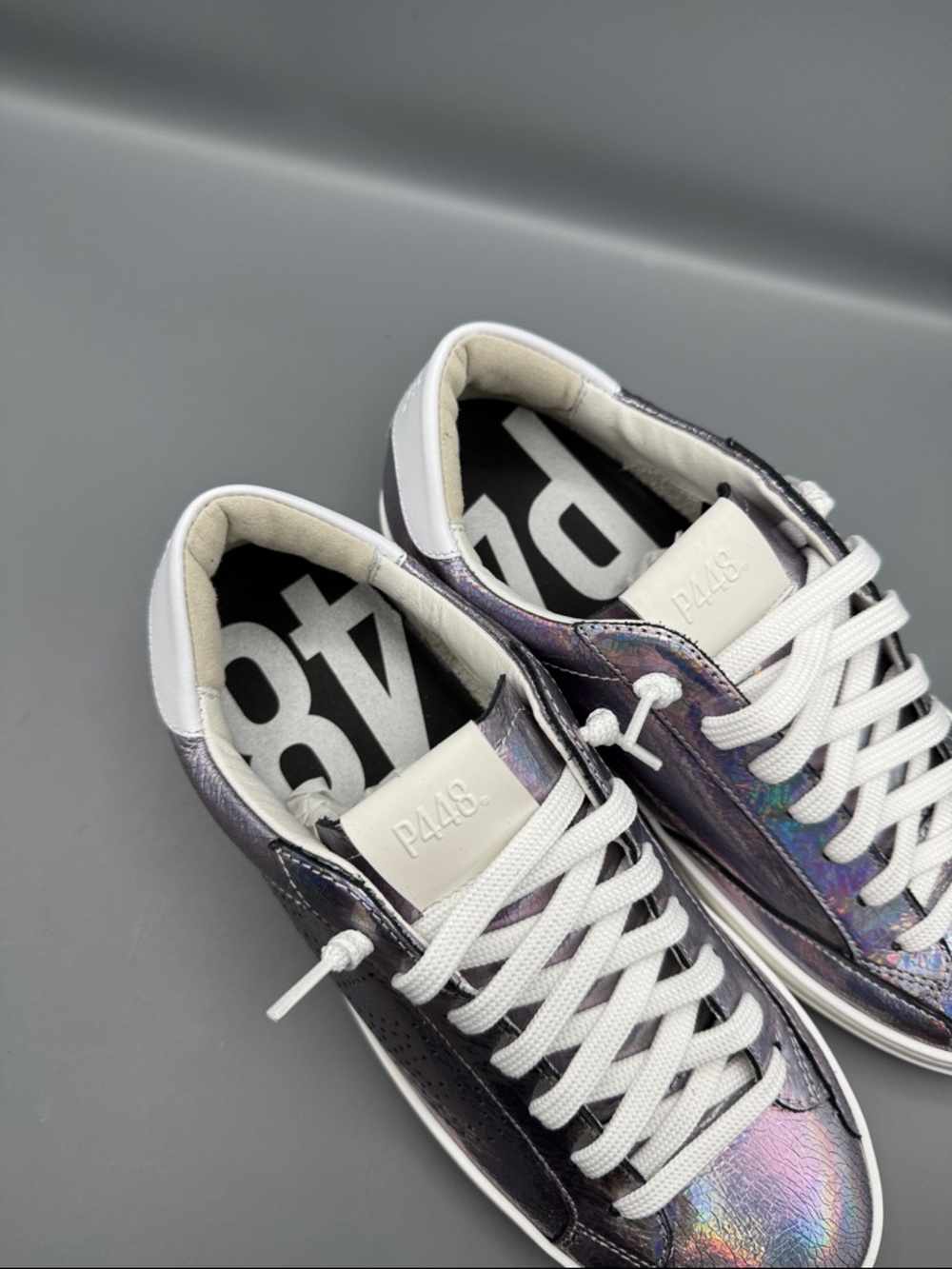 P448 Women's John Low Top Sneakers - Picture 4 of 7